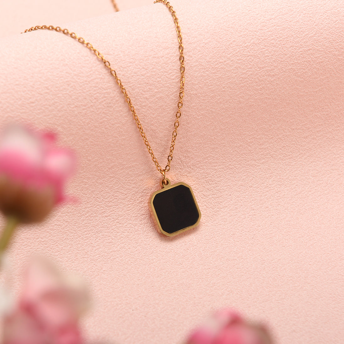 Heated Magic Photo Necklace & Luxury Forever Rose Twist Box