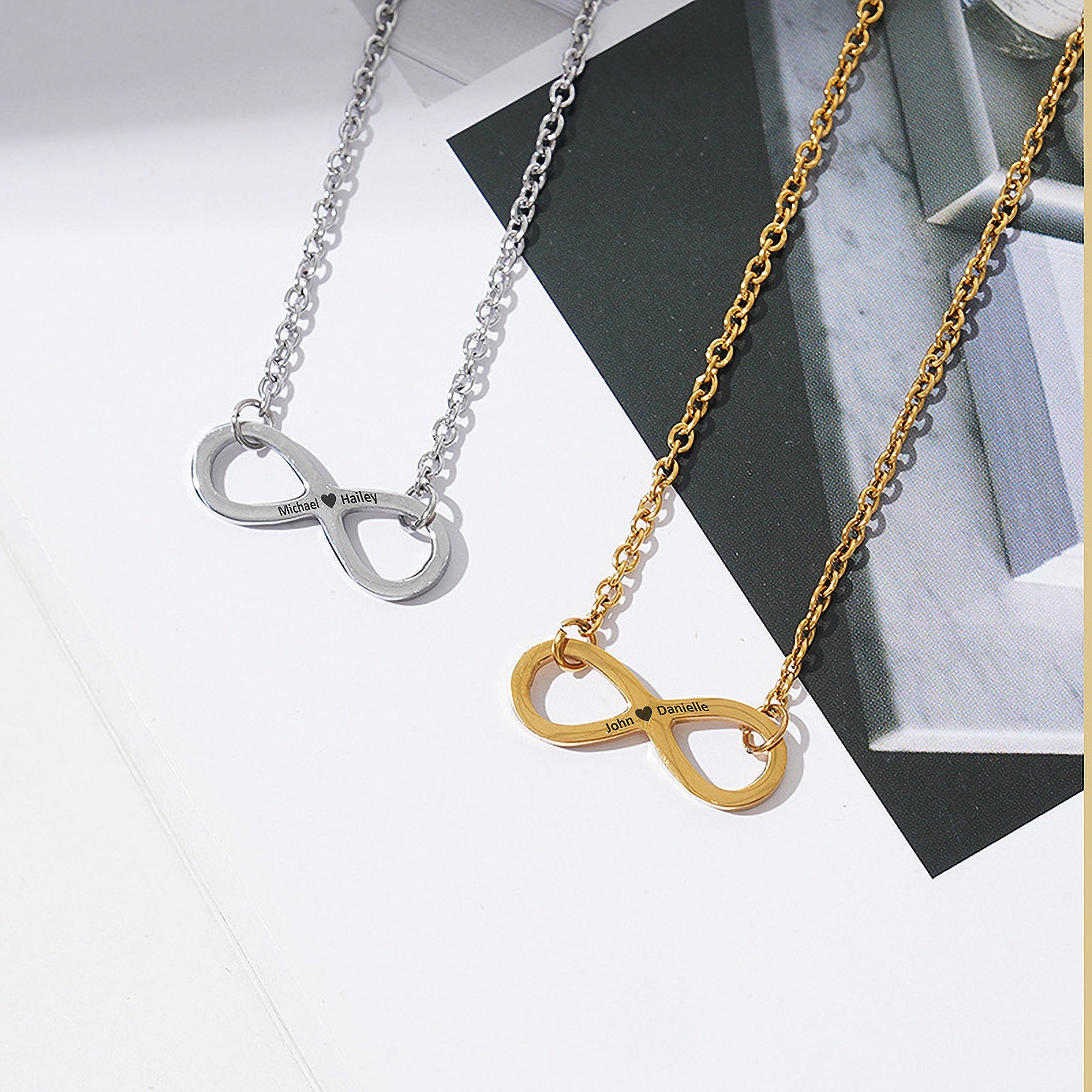 "Forever Connected" - Necklace with Custom Engraving in Luxury LED Box
